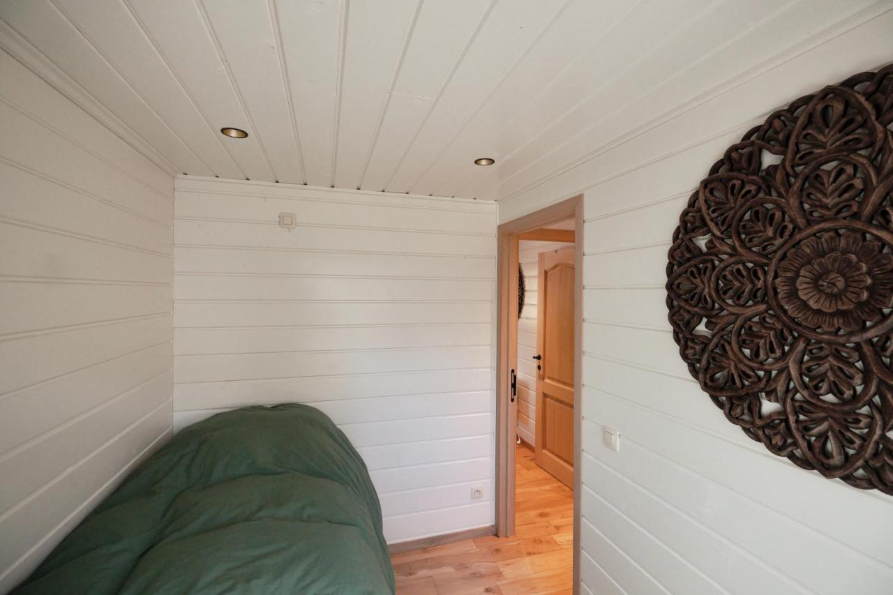 Chalet D'Un Ami Somme-Leuze Exterior photo